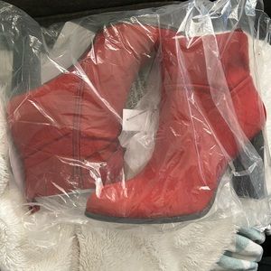 NWT NY&Co boots